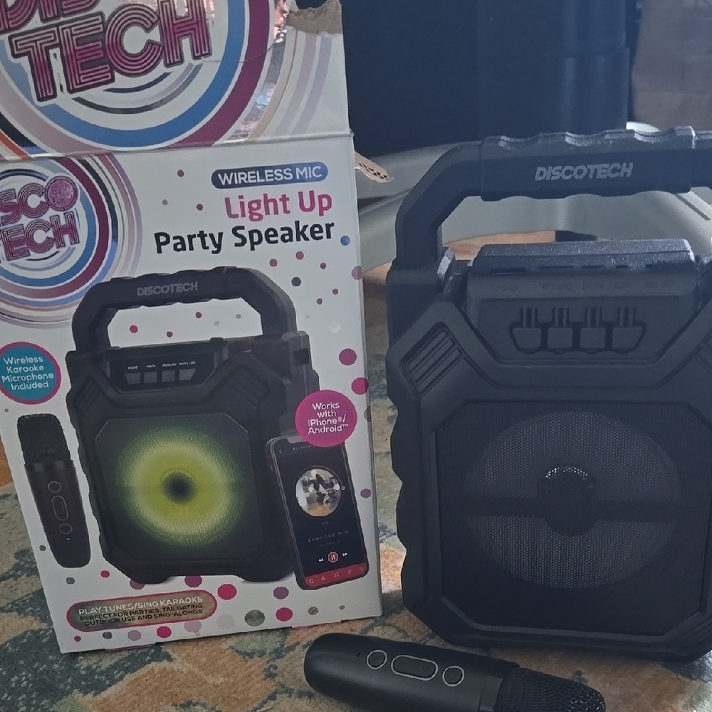 Black Light Up Party Speaker